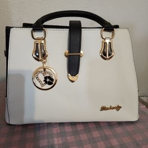 Ladies handbag, block style